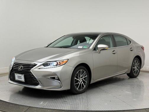 2017 Lexus ES 350 Base