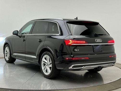 2023 Audi Q7 55 Prestige