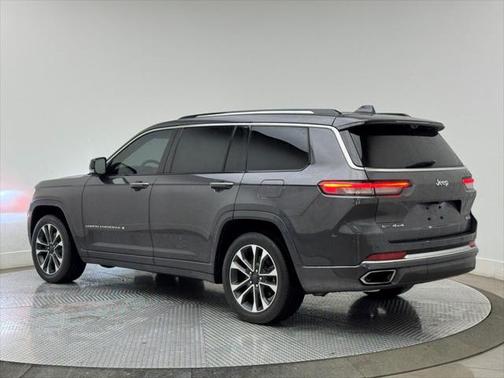 2022 Jeep Grand Cherokee L Overland