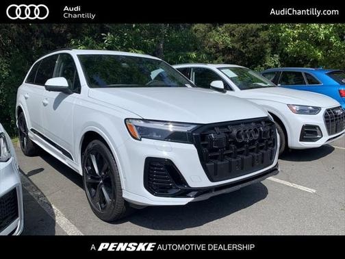 2025 Audi Q7 55 Premium Plus