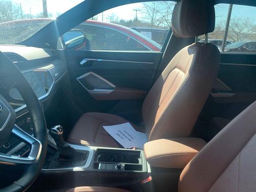 2023 Audi Q3 45 S line Premium Plus