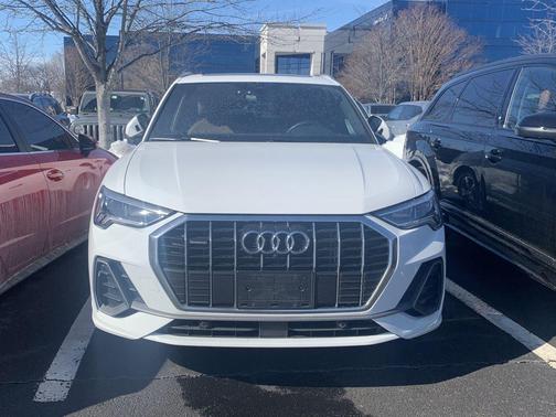 2023 Audi Q3 45 S line Premium Plus