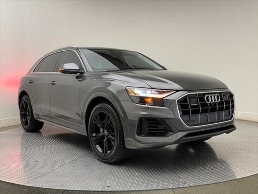 2022 Audi Q8 55 Prestige