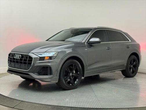 2022 Audi Q8 55 Prestige