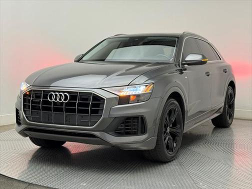 2022 Audi Q8 55 Prestige