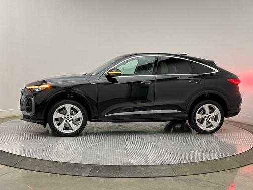 2025 Audi Q5 Premium Plus TFSI quattro S tronic