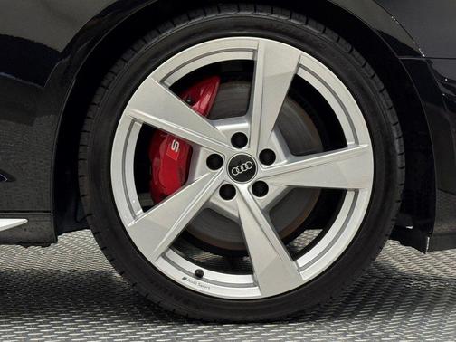 2023 Audi S4 Premium Plus TFSI quattro Tiptronic