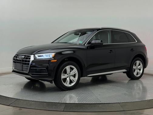 Black 2018 Audi Q5 2.0T Tech Premium