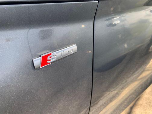 2022 Audi Q5 45 S line Premium Plus