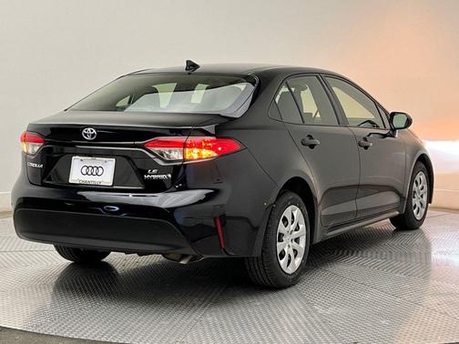 2024 Toyota Corolla Hybrid SE