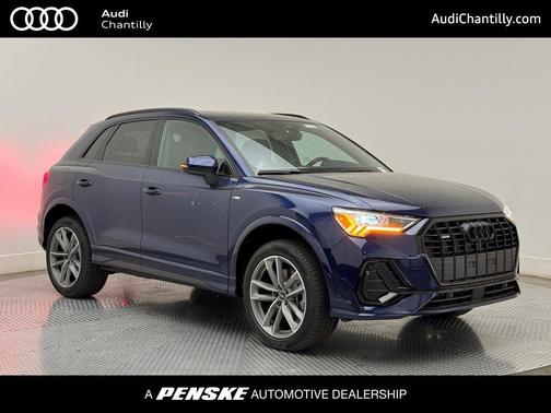 2025 Audi Q3 Premium 45 TFSI S line quattro Tiptronic