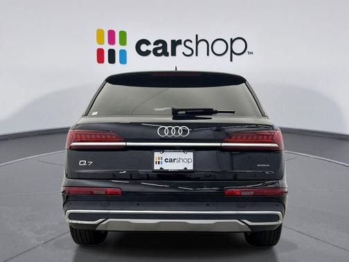 2022 Audi Q7 55 Premium