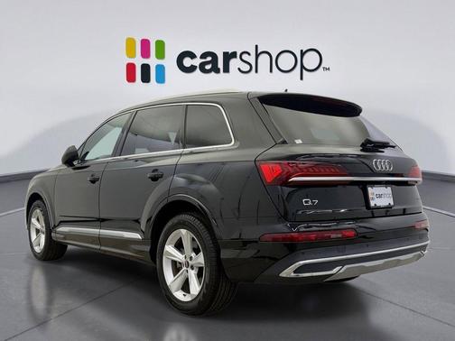 2022 Audi Q7 55 Premium