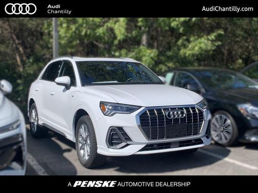 2025 Audi Q3 Premium 45 TFSI S line quattro Tiptronic