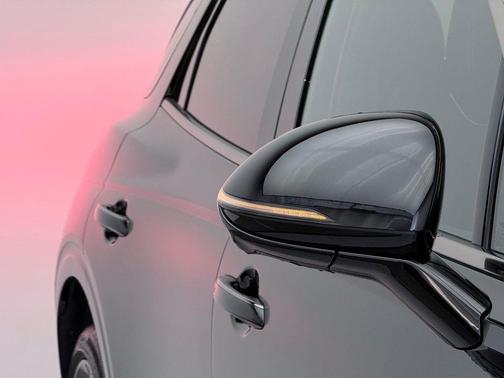 2024 Genesis GV70 2.5T AWD