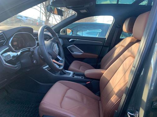 2025 Audi Q3 45 S line Premium Plus