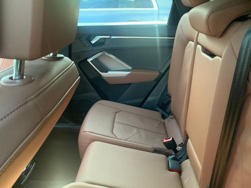 2025 Audi Q3 45 S line Premium Plus