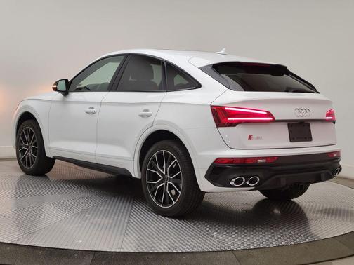 Glacier White Metallic 2023 Audi SQ5 3.0T Premium Plus
