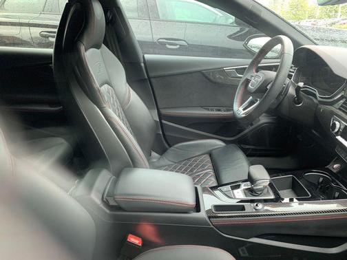 Daytona Gray Pearl Effect 2024 Audi S5 3.0T Prestige