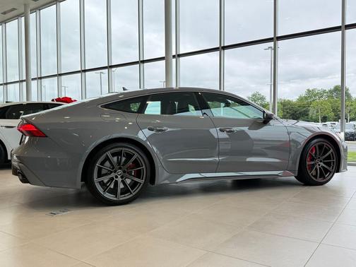 Nardo Gray 2026 Audi RS 7 4.0T Performance