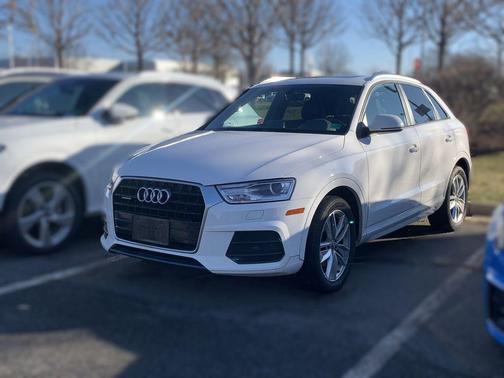 2017 Audi Q3 2.0T Premium