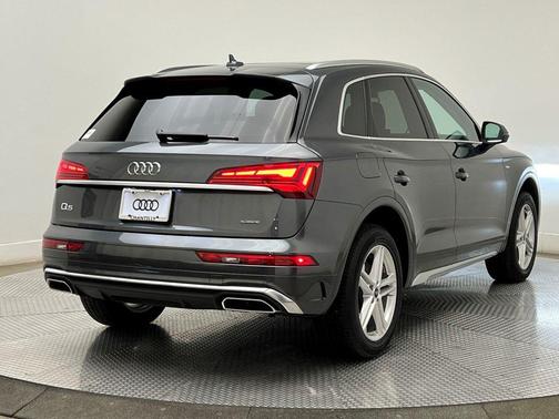 2024 Audi Q5 e 55 S line Premium Plus