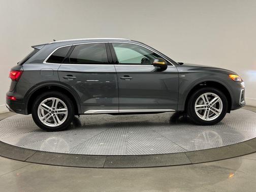 2024 Audi Q5 e 55 S line Premium Plus