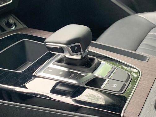 2021 Audi Q5 45 Premium