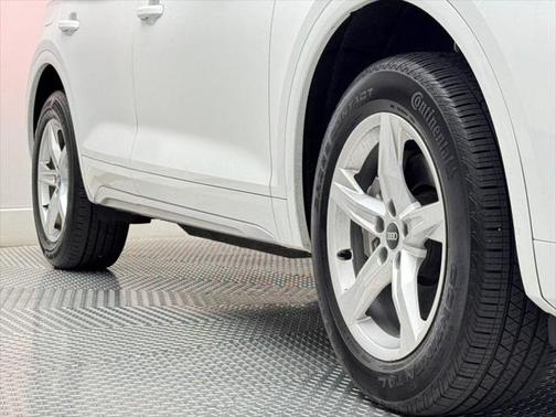 2021 Audi Q5 45 Premium