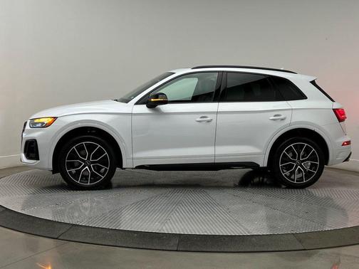 2022 Audi SQ5 3.0T Premium Plus