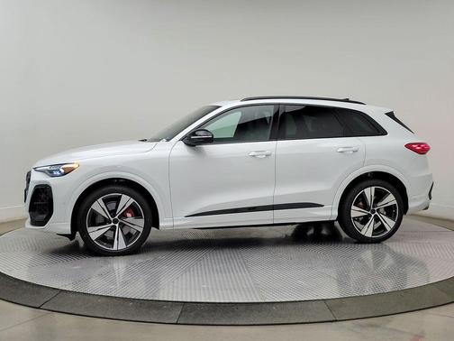 2026 Audi SQ5 3.0T Premium Plus