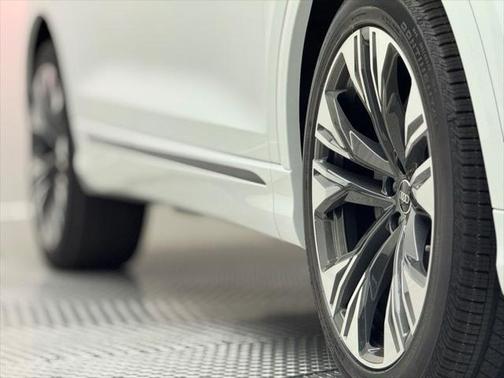 2025 Audi Q8 55 Premium Plus