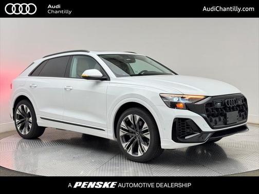 2025 Audi Q8 55 Premium Plus