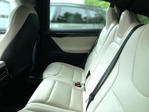 2020 Tesla Model X Long Range Dual Motor All-Wheel Drive