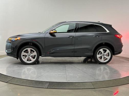 2025 Audi Q5 Prestige TFSI quattro S tronic