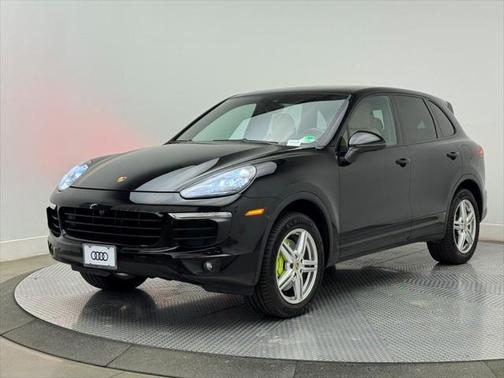 2016 Porsche Cayenne E-Hybrid S