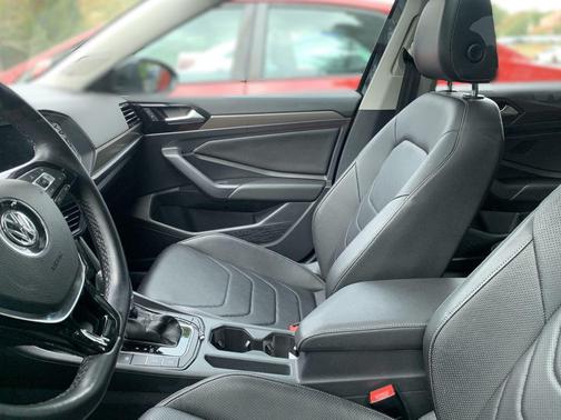 2019 Volkswagen Jetta 1.4T SEL Premium