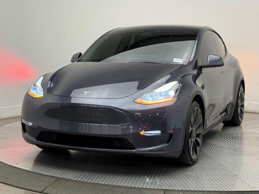 2022 Tesla Model Y Performance Dual Motor All-Wheel Drive