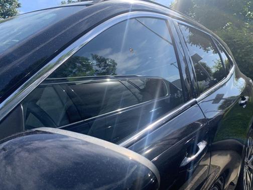 AGATE BLACK METALLIC 2020 Ford Escape Titanium