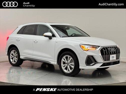2024 Audi Q3 45 S line Premium Plus