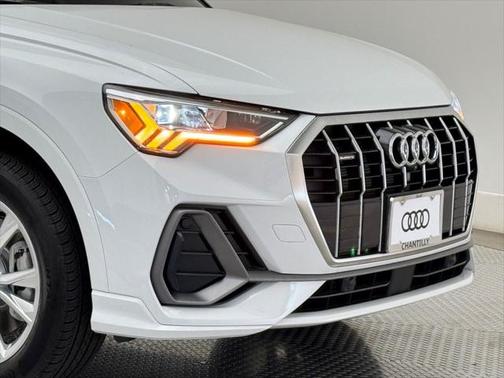 2024 Audi Q3 45 S line Premium Plus