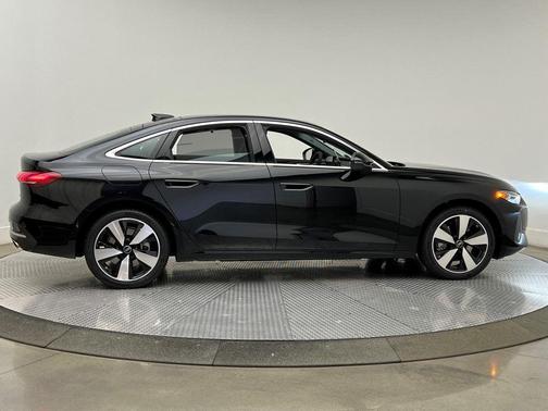 2025 Audi A5 Premium Plus TFSI quattro S tronic