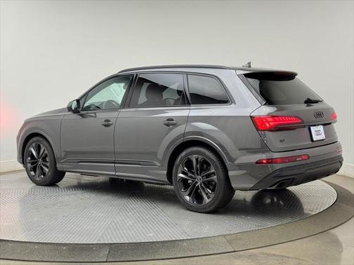 2025 Audi Q7 55 Prestige