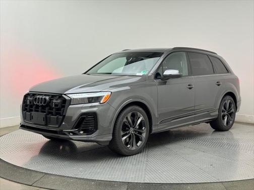 2025 Audi Q7 55 Prestige