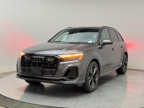2025 Audi Q7 55 Prestige