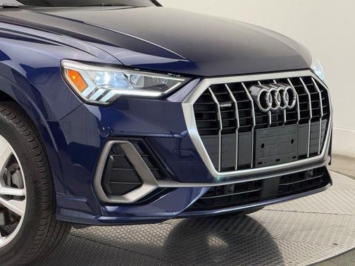 2023 Audi Q3 45 S line Premium Plus