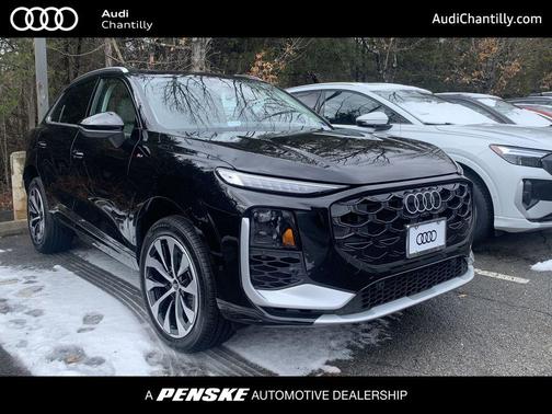 2026 Audi Q3 S line