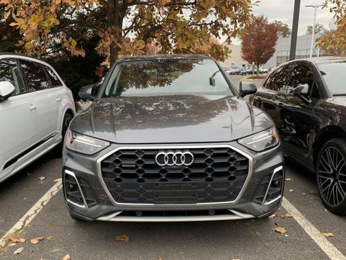2022 Audi Q5 45 S line Premium Plus