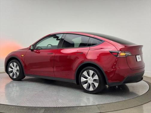 2024 Tesla Model Y Long Range Dual Motor All-Wheel Drive