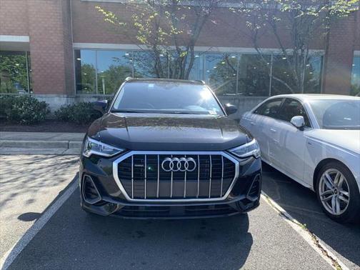 2024 Audi Q3 Premium 45 TFSI S line quattro Tiptronic